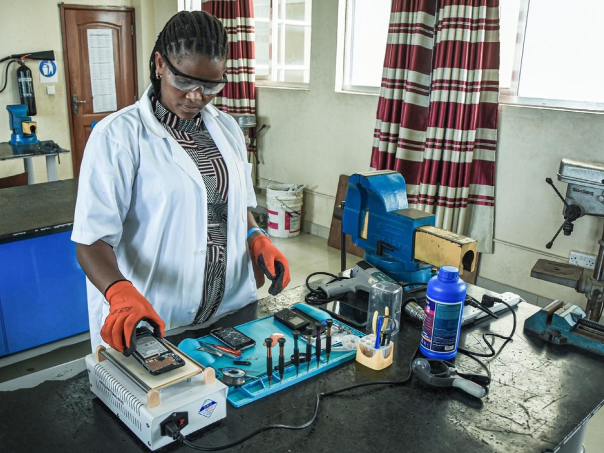 Female factory worker - Kenya