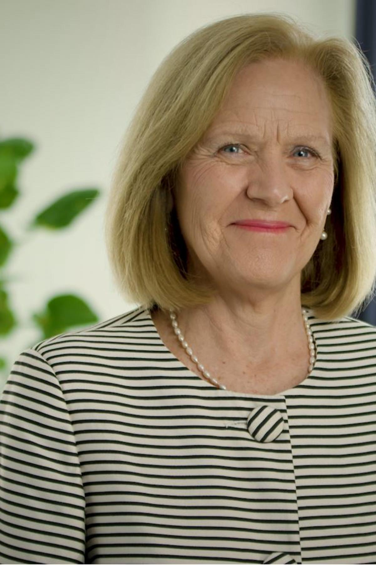 Jane Drake-Brockman 