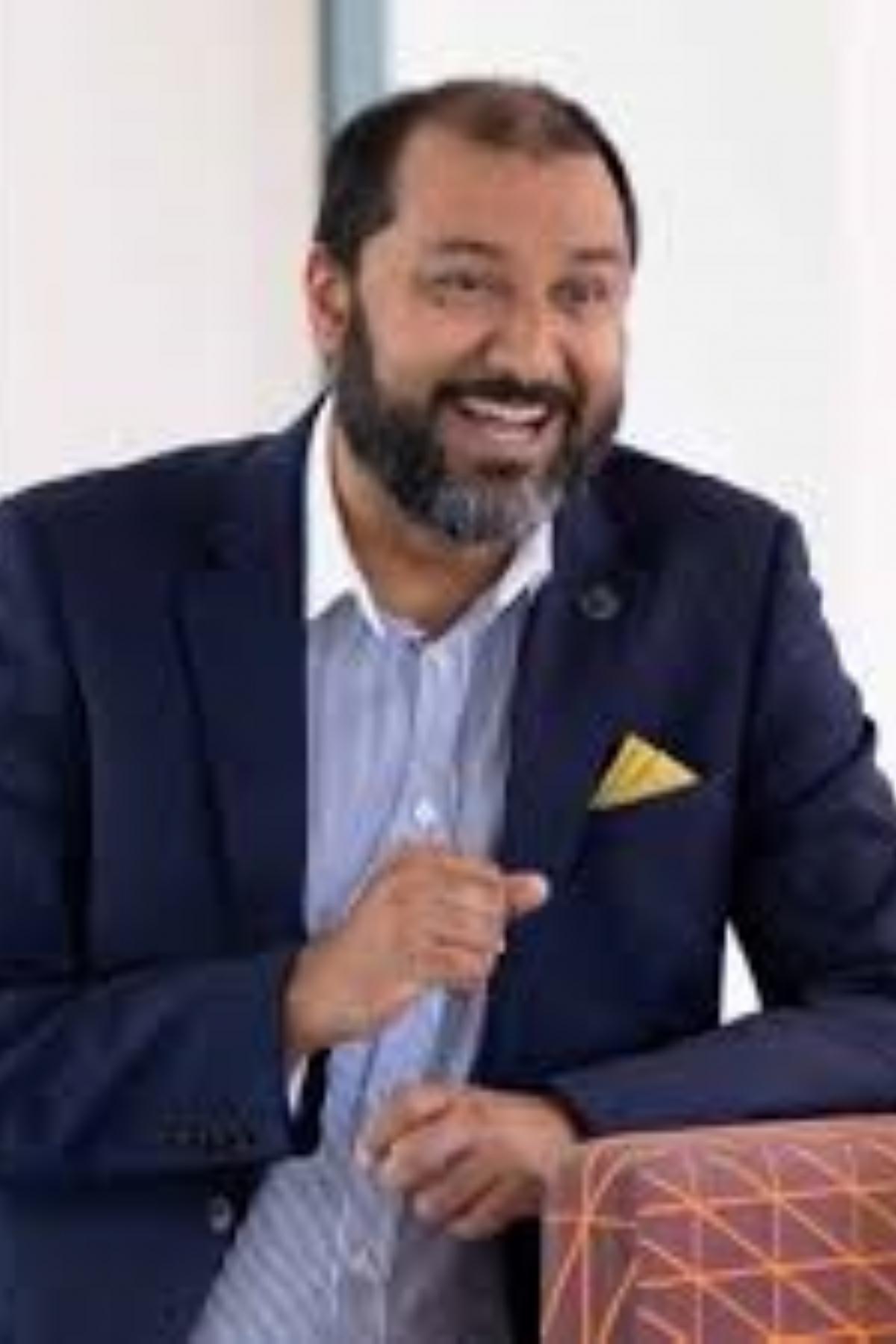 Dr Umair Ghori